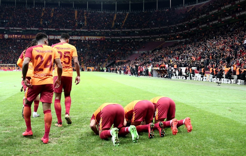 Galatasaraylı oyuncular oruç kararını verdi